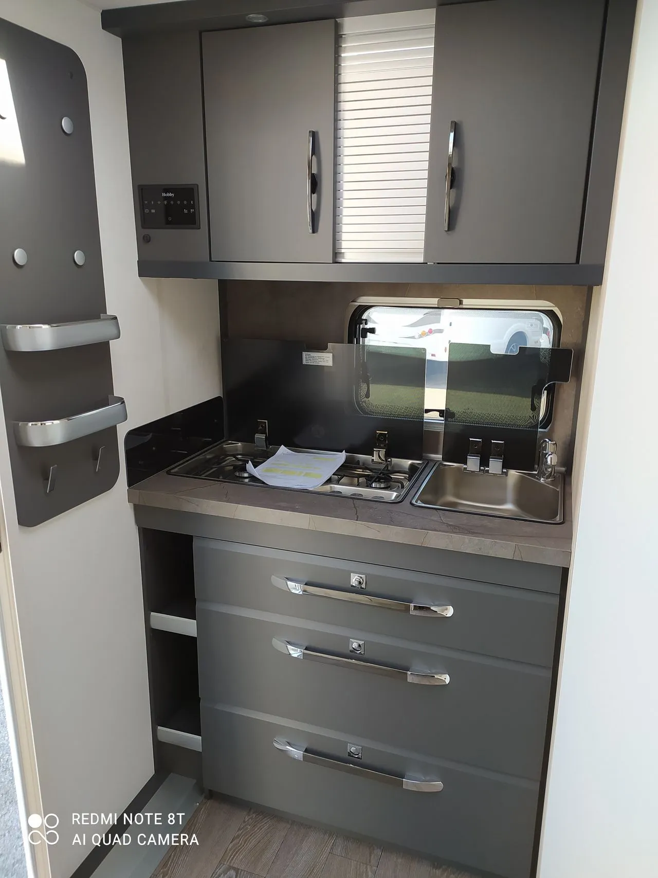 Caravane - Hobby - 460 SFF DE LUXE - 2025