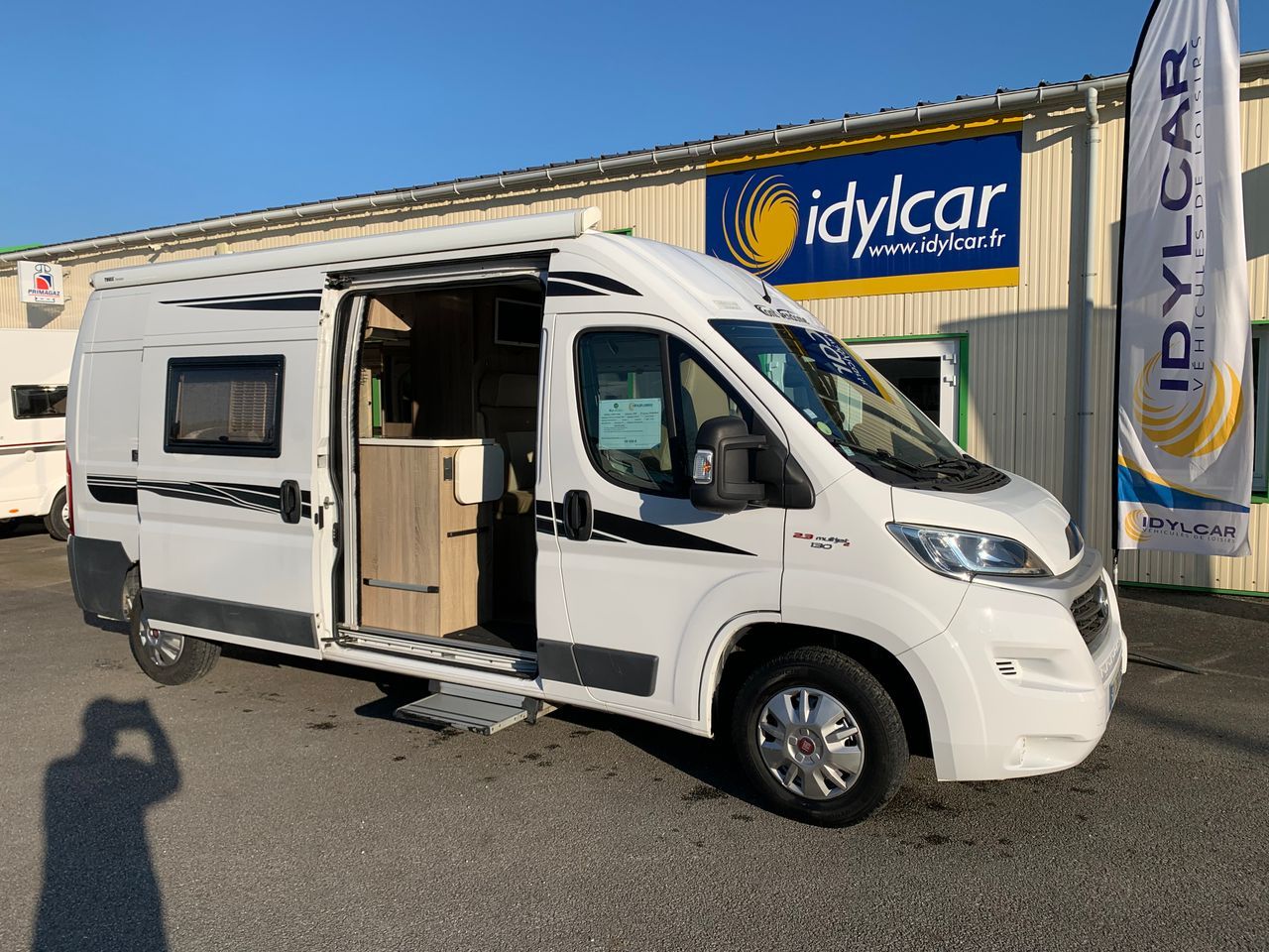 Camping-car FONT VENDOME Leadercamp