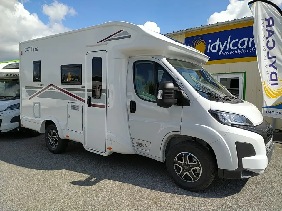 SIENA 330 PREMIERE EDITION