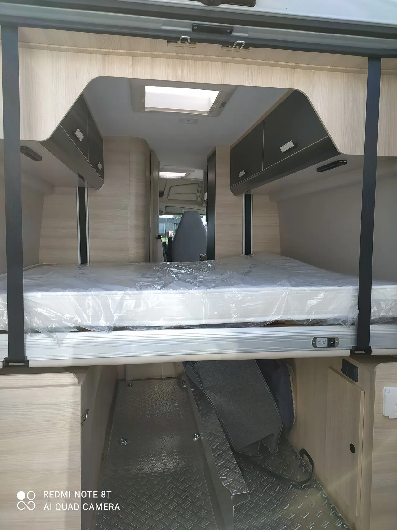 Fourgon aménagé - Chausson - V690 SPORT LINE - 2026