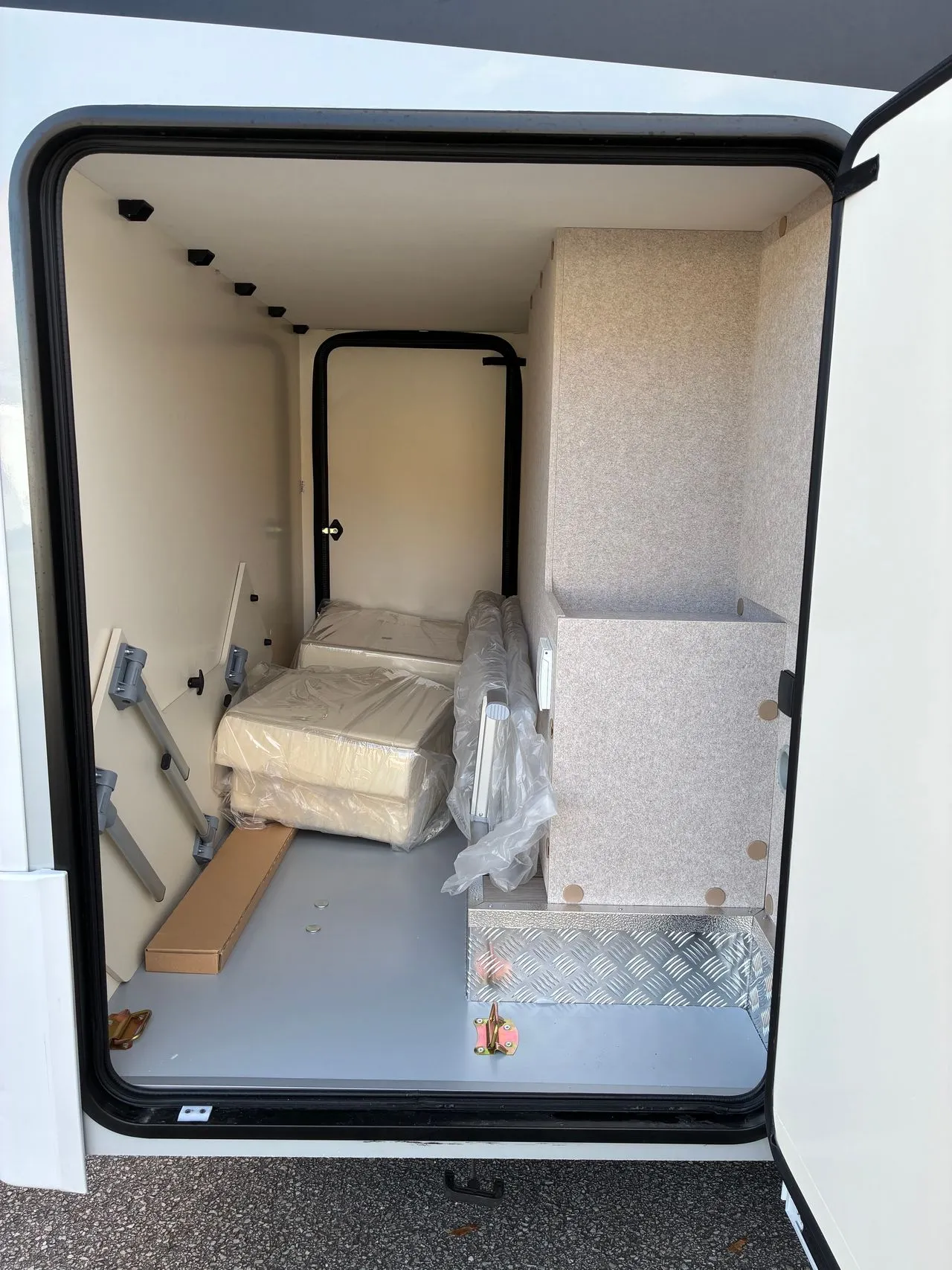 Camping-car - Mc Louis - MC4 Slim 331 - 2026