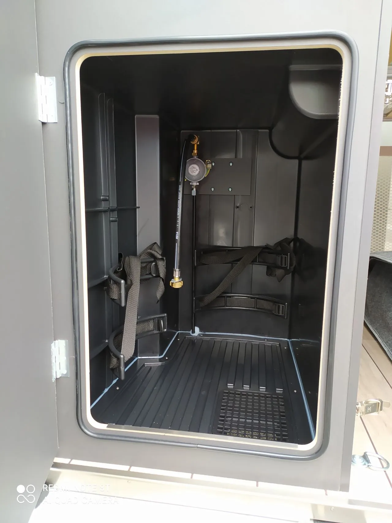 Fourgon aménagé - Mc Louis - MENFYS 3 NEXT BOITE AUTO - 2026