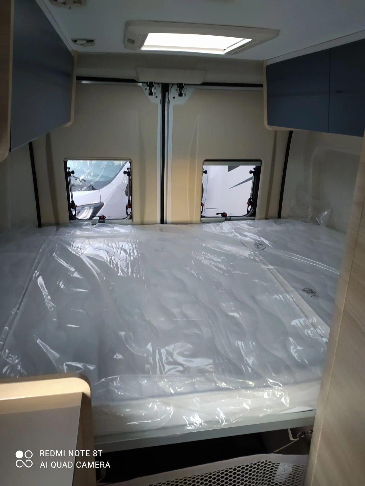 Fourgon aménagé - Chausson - V 594 FIRST LINE LIGHT - 2026