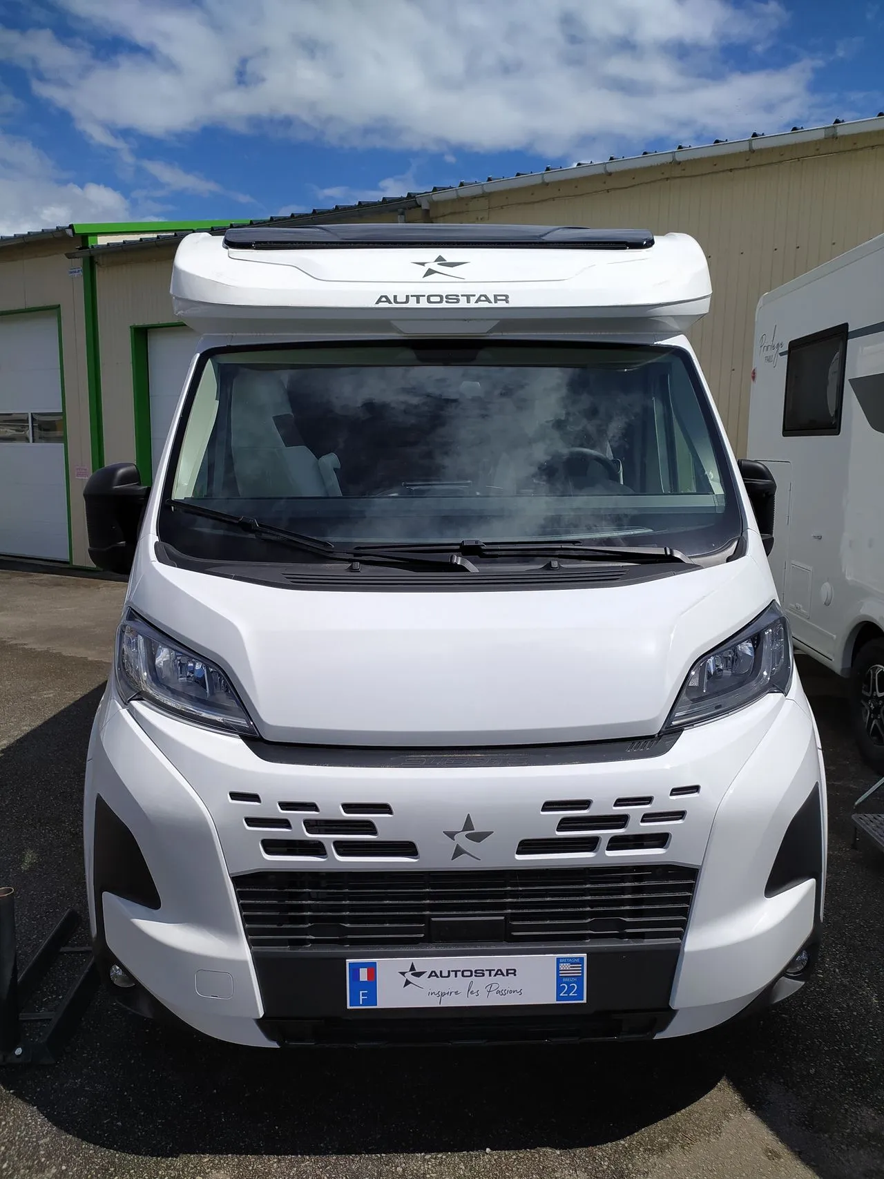 P 690 LC PERFORMANCE BOITE AUTO