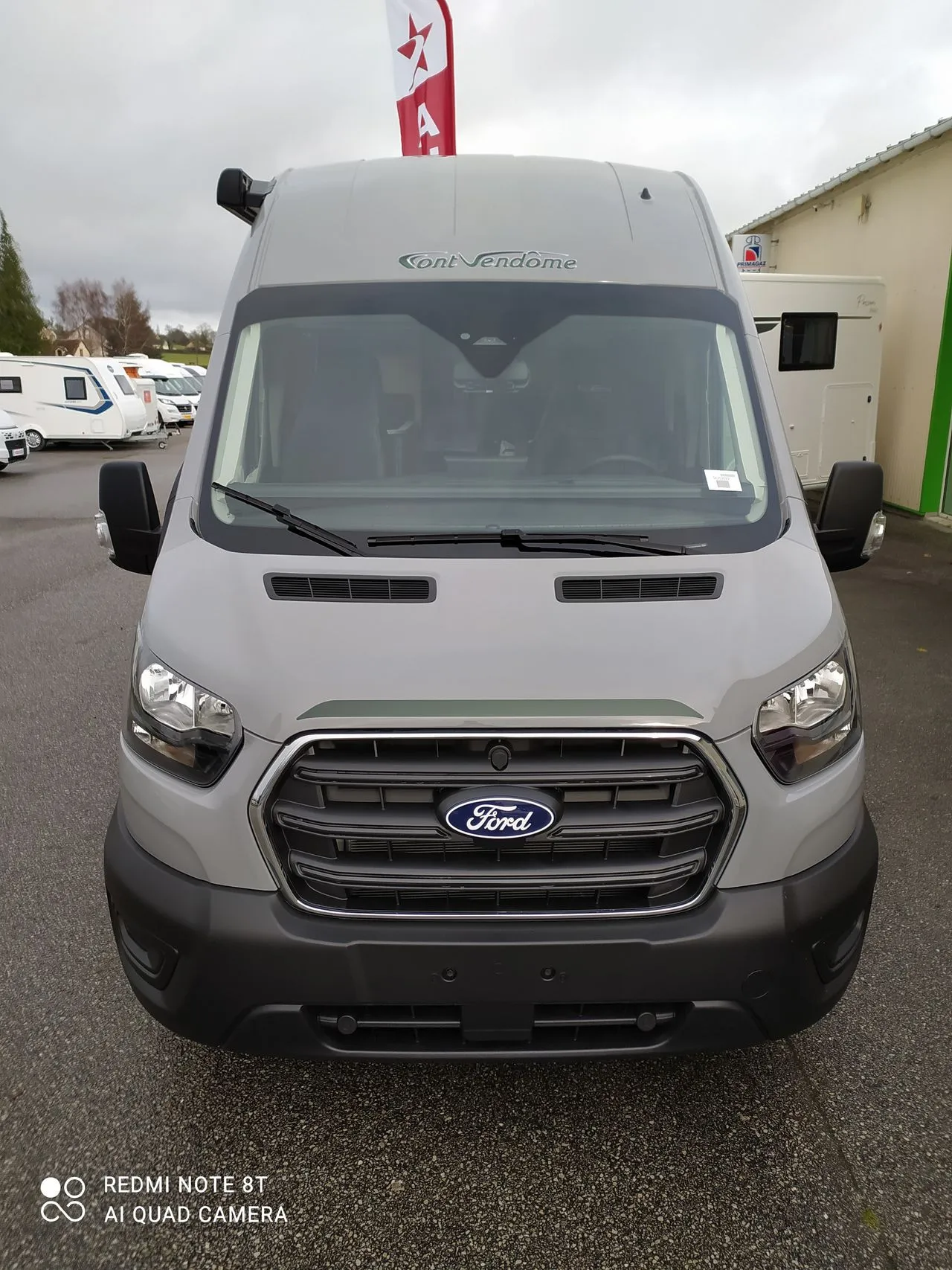 Fourgon aménagé - Font Vendôme - FORTY VAN 4X2 ELEGANCE BOITE AUTO - 2026