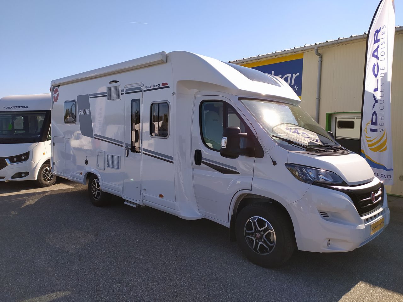 Camping-car PILOTE P746 EVIDENCE BOITE AUTO