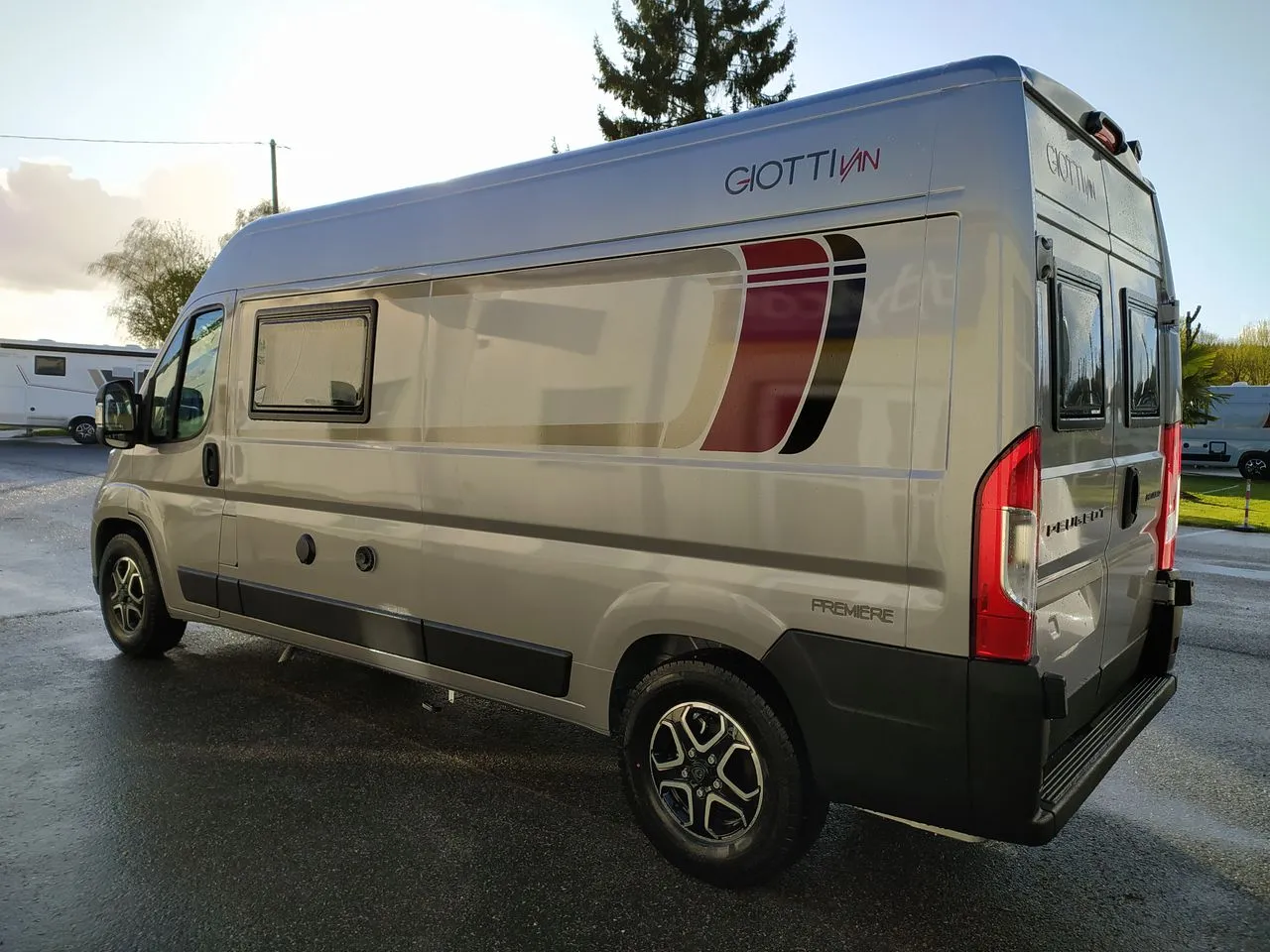 60T PREMIERE EDITION BOITE AUTO