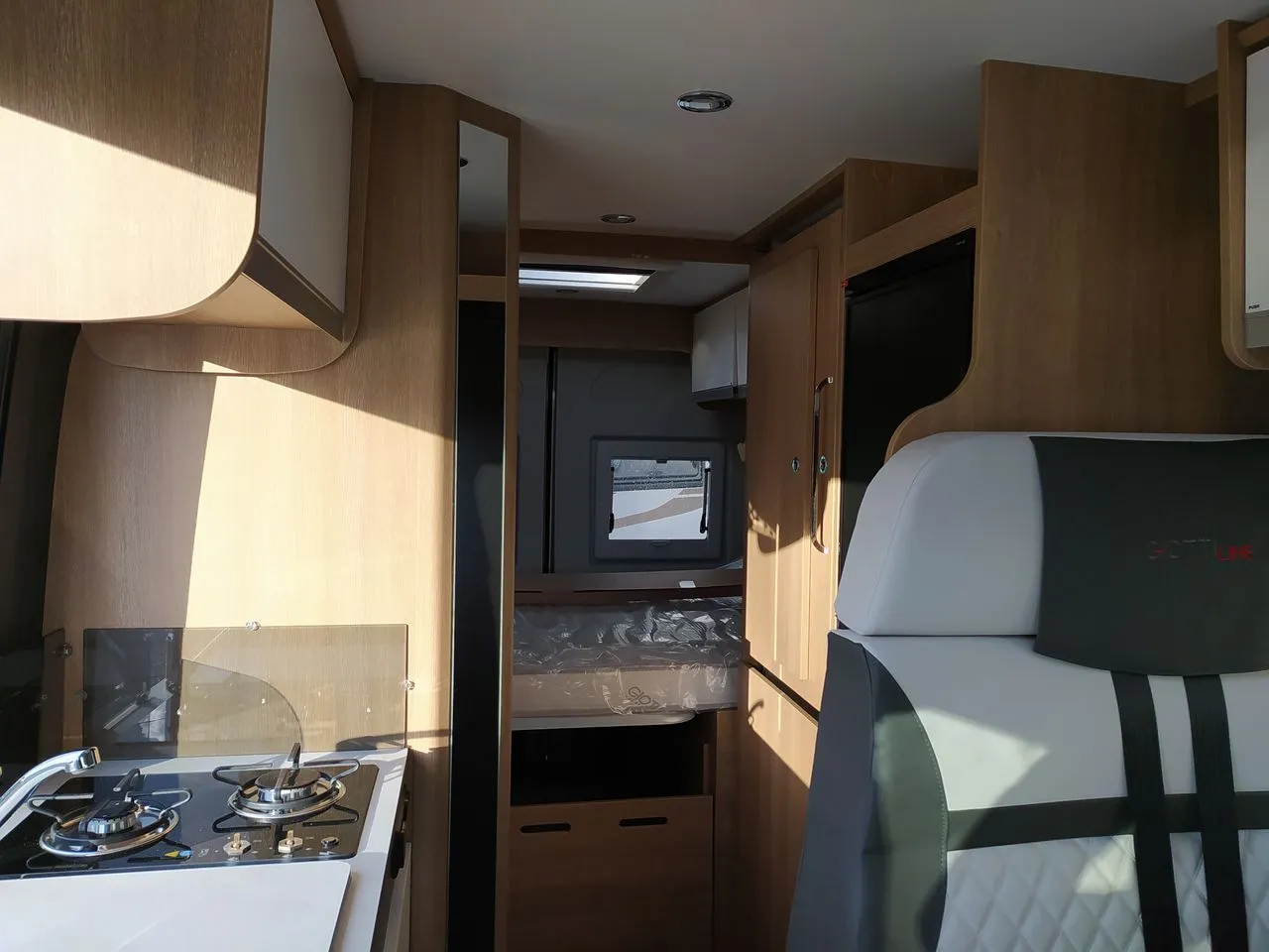 Fourgon aménagé - Giottiline - 60T PREMIERE EDITION BOITE AUTO - 2026