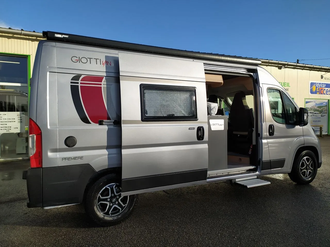 60T PREMIERE EDITION BOITE AUTO