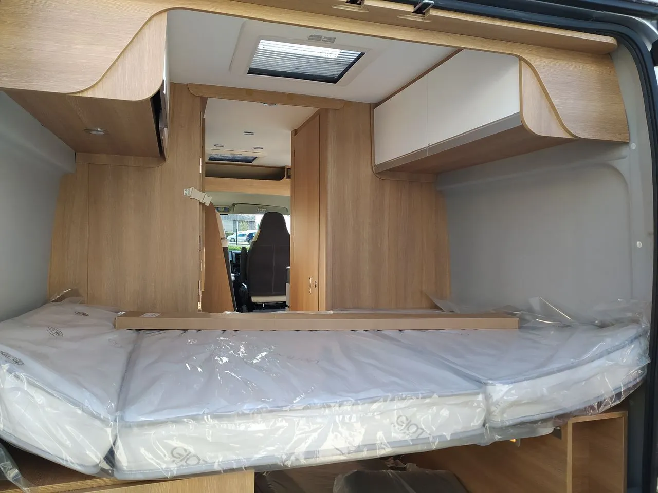 Fourgon aménagé - Giottiline - 60T PREMIERE EDITION BOITE AUTO - 2026