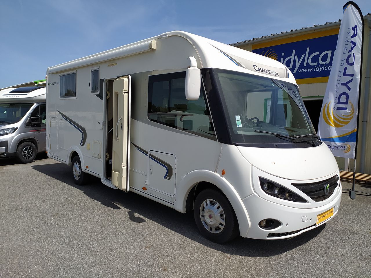 Camping-car CHAUSSON EXALTIS 6018