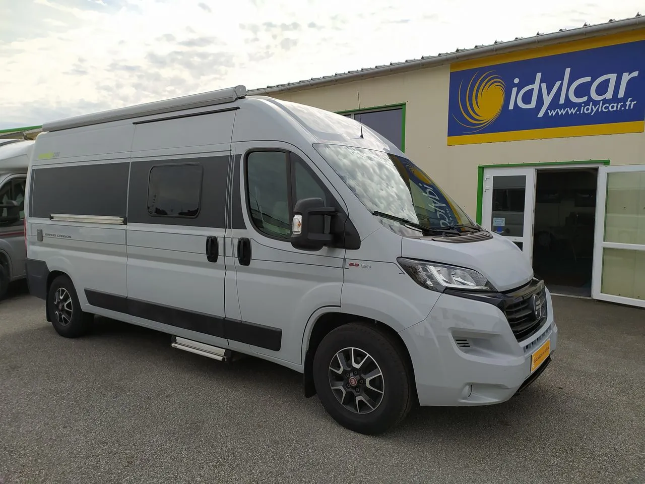 Fourgon aménagé occasion Hymer — Fourgon aménagé