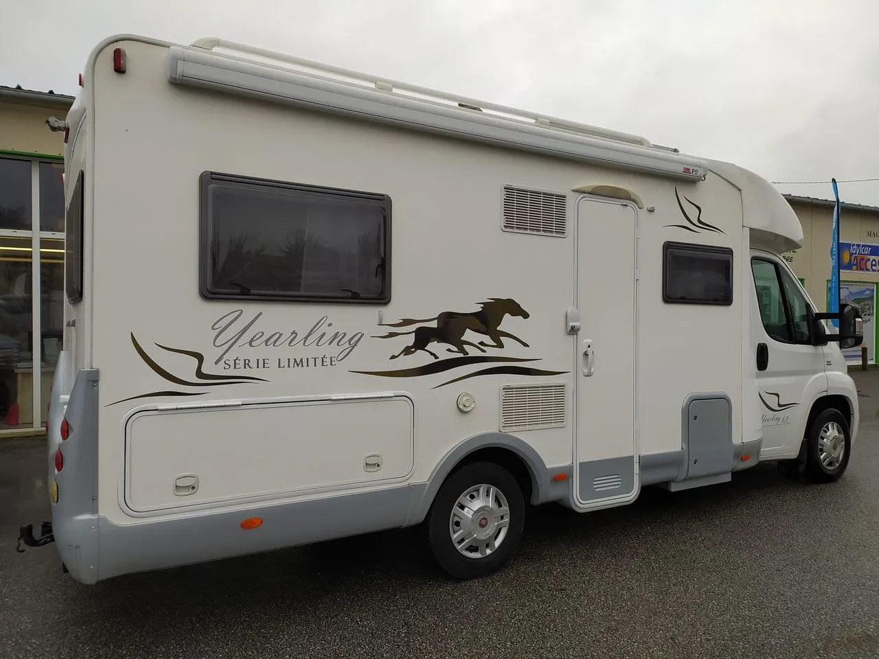 YEARLING 63