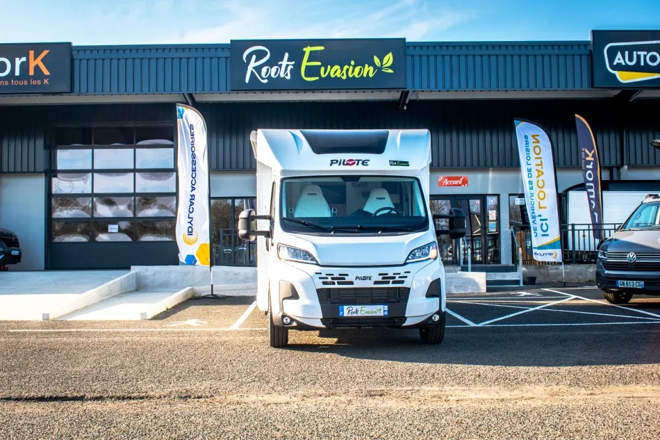 Camping-car - Pilote - EXPRESSION P 720 FC - 2025