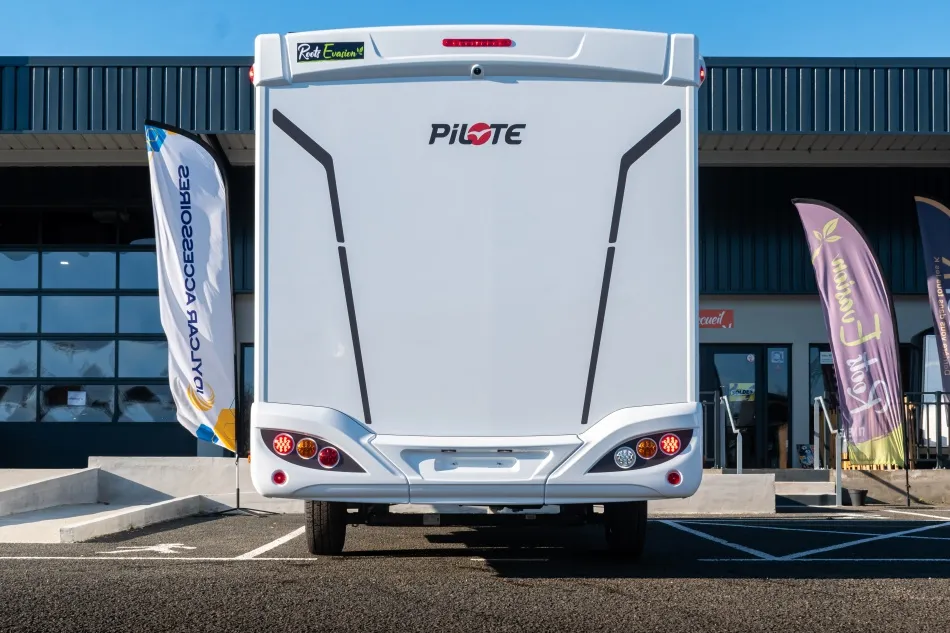 Camping-car - Pilote - EXPRESSION P 650 C - 2025