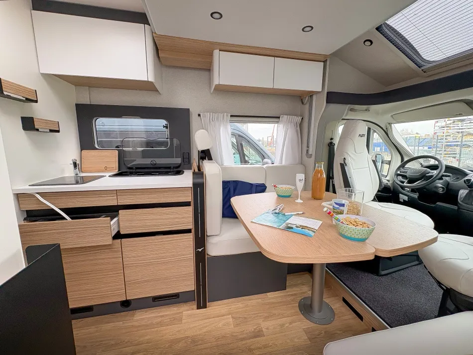 Camping-car - Pilote - EVIDENCE P 740 FC - 2025