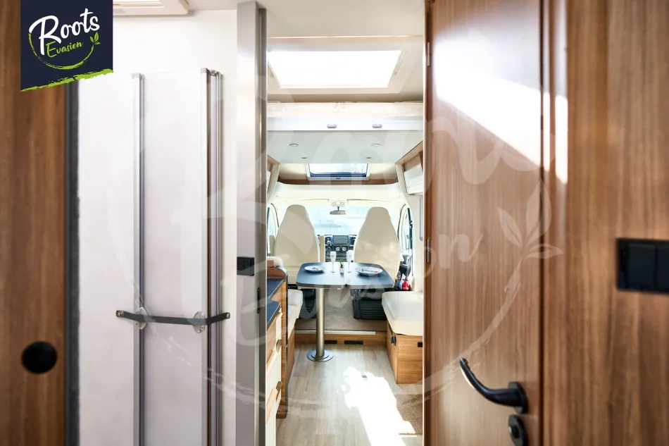 Camping-car - Pilote - P 746 FC EVIDENCE PLUS - 2024