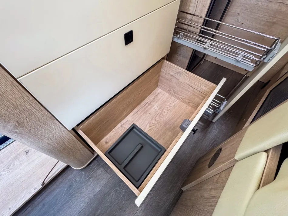 Fourgon aménagé - Florium - BLACKPEARL 59 LT - 2025
