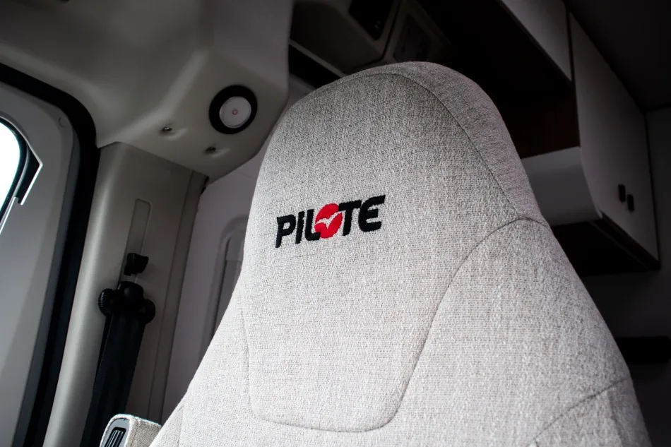 Fourgon aménagé - Pilote - V 633 M X EDITION FIT - 2024
