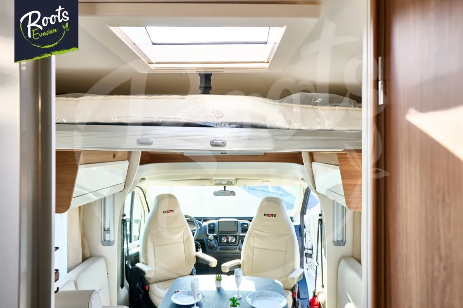 Camping-car - Pilote - EVIDENCE PLUS P 726 FC - 2024