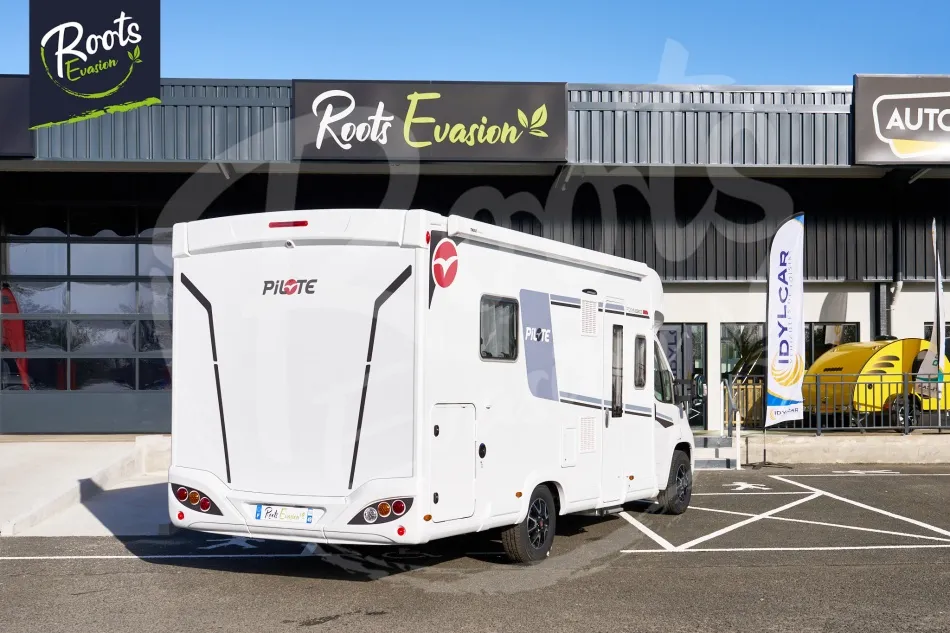 Camping-car - Pilote - EVIDENCE PLUS P 726 FC - 2024