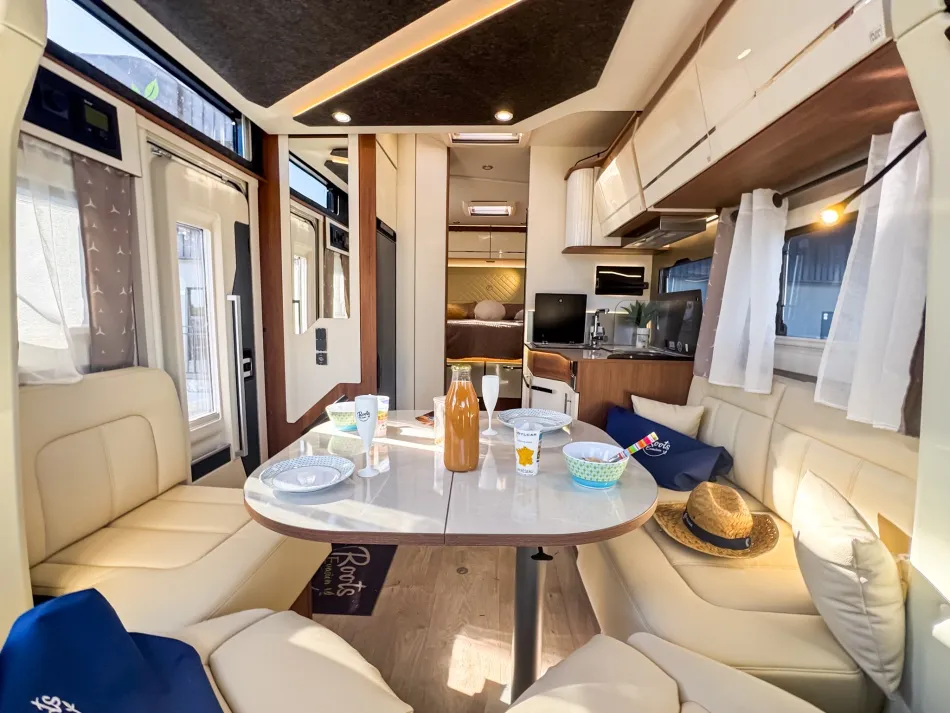Camping-car - Fleurette - ELISTER 73 LMF - 2026