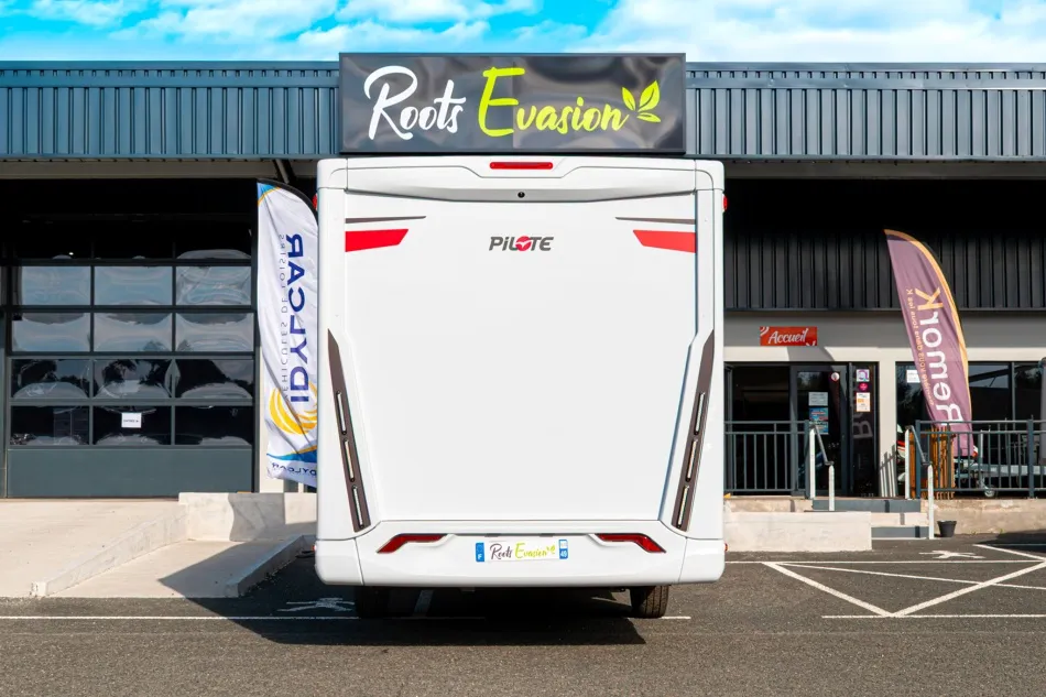 Camping-car - Pilote - EVIDENCE G 740 FC - 2026
