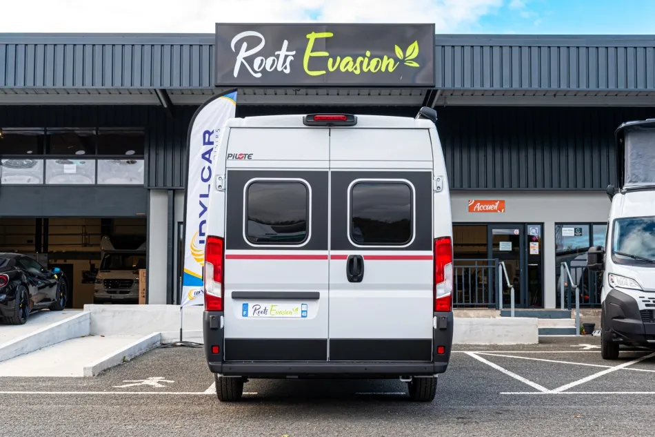 Fourgon aménagé - Pilote - VEGA V 630 S - 2026