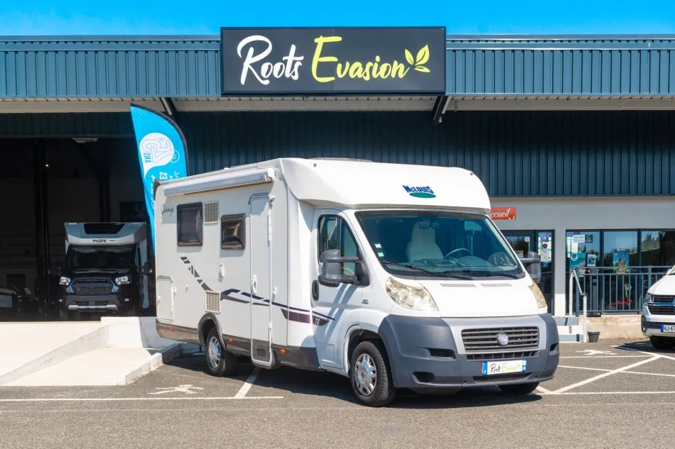Camping-car occasion – Profilé — Camping-car profilé