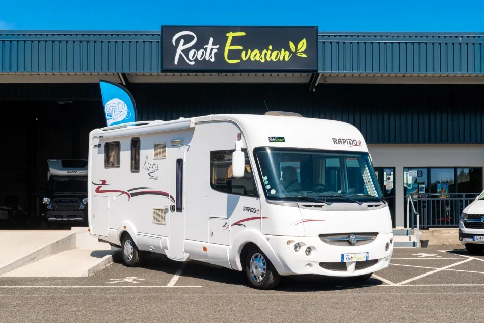 Camping-car occasion – Profilé — Camping-car profilé
