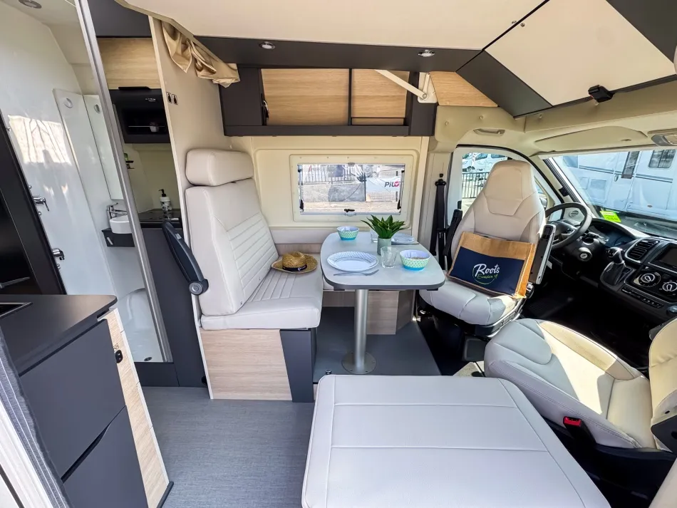 Fourgon aménagé - Dreamer - FUN + CAMPER FIVE - 2026