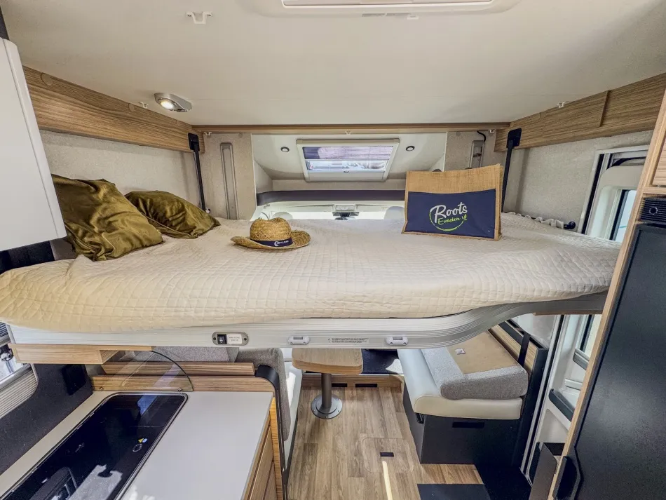 Camping-car - Pilote - EVIDENCE P 720 FC - 2027