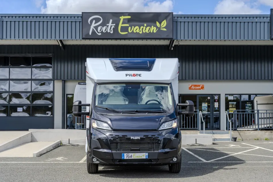 Camping-car - Pilote - EVIDENCE P 720 FC - 2027