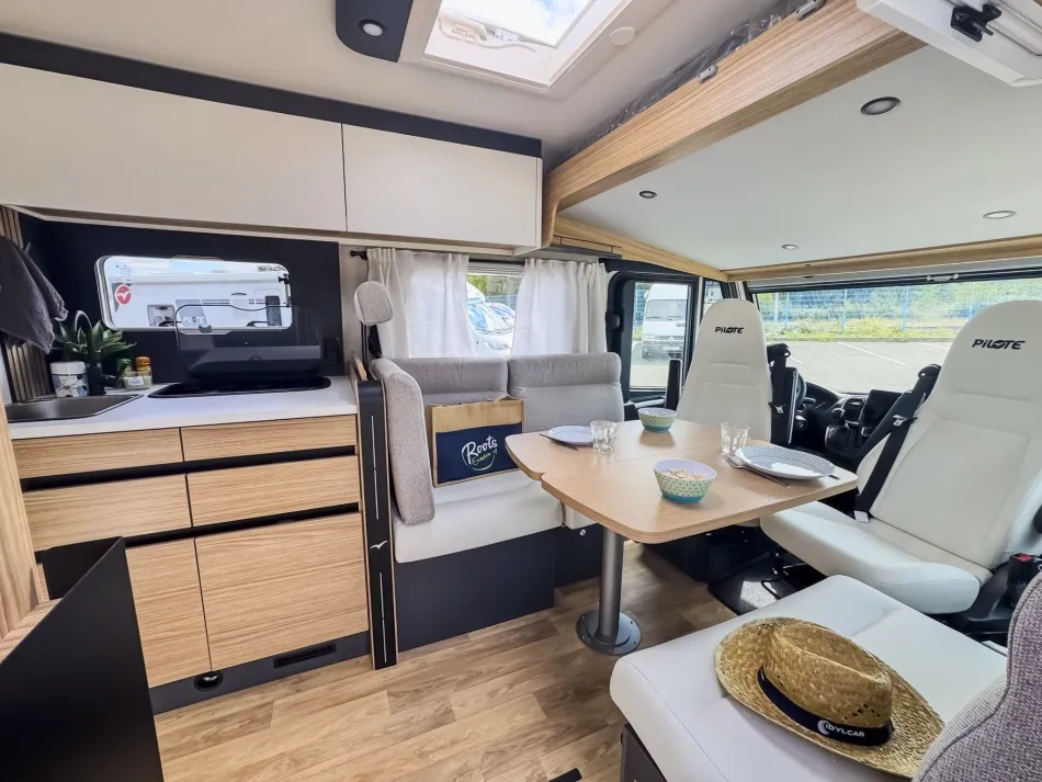 Camping-car - Pilote - EVIDENCE G 740 FGJ - 2027