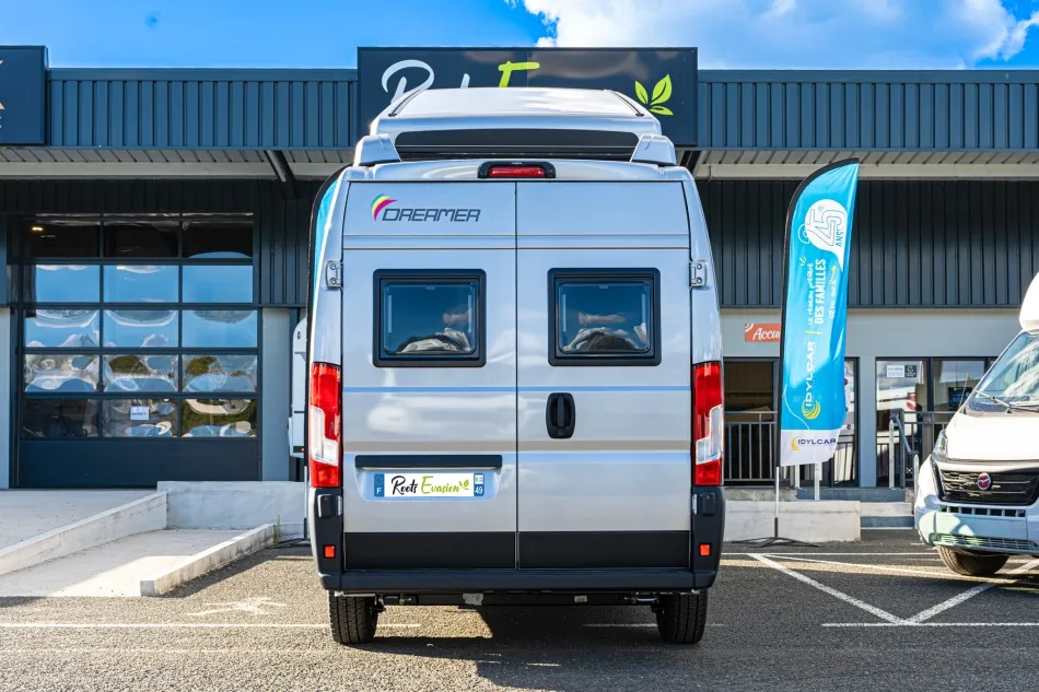Fourgon aménagé - Dreamer - FUN + D55 UP - 2026