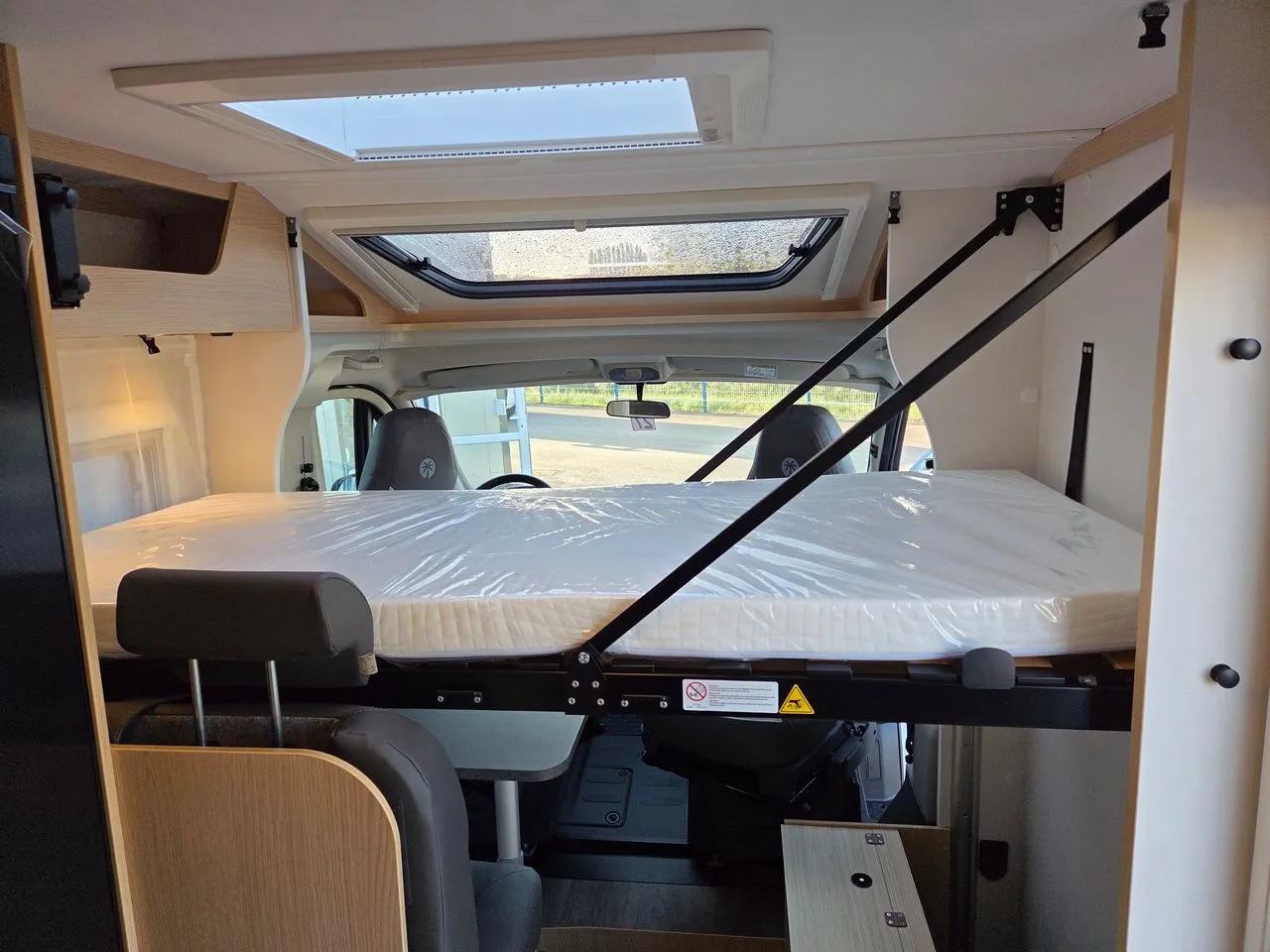 Camping-car - Sunlight - V 67 S - 2026