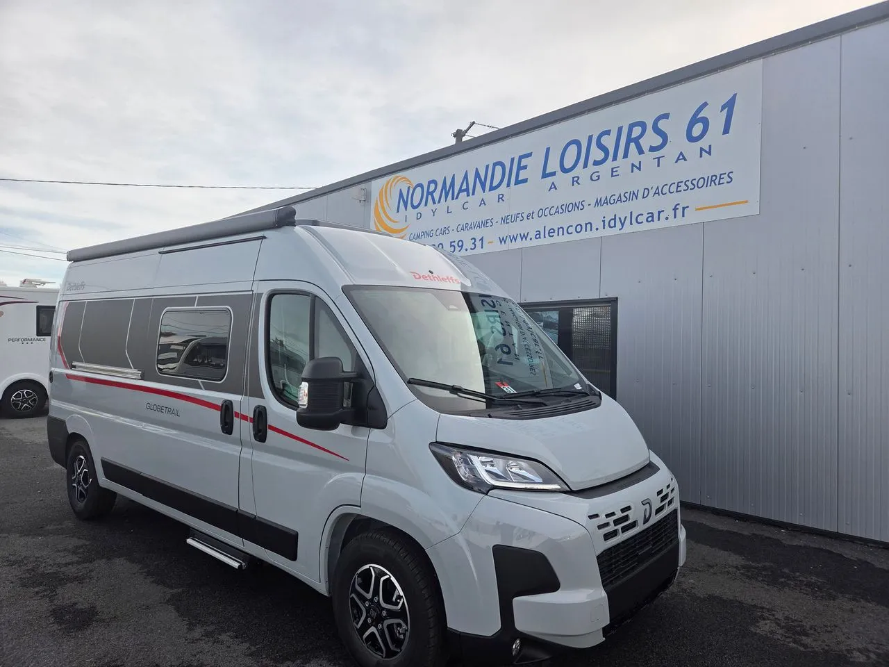 Fourgon aménagé - Dethleffs - GLOBETRAIL 600 95 ANS - 2026