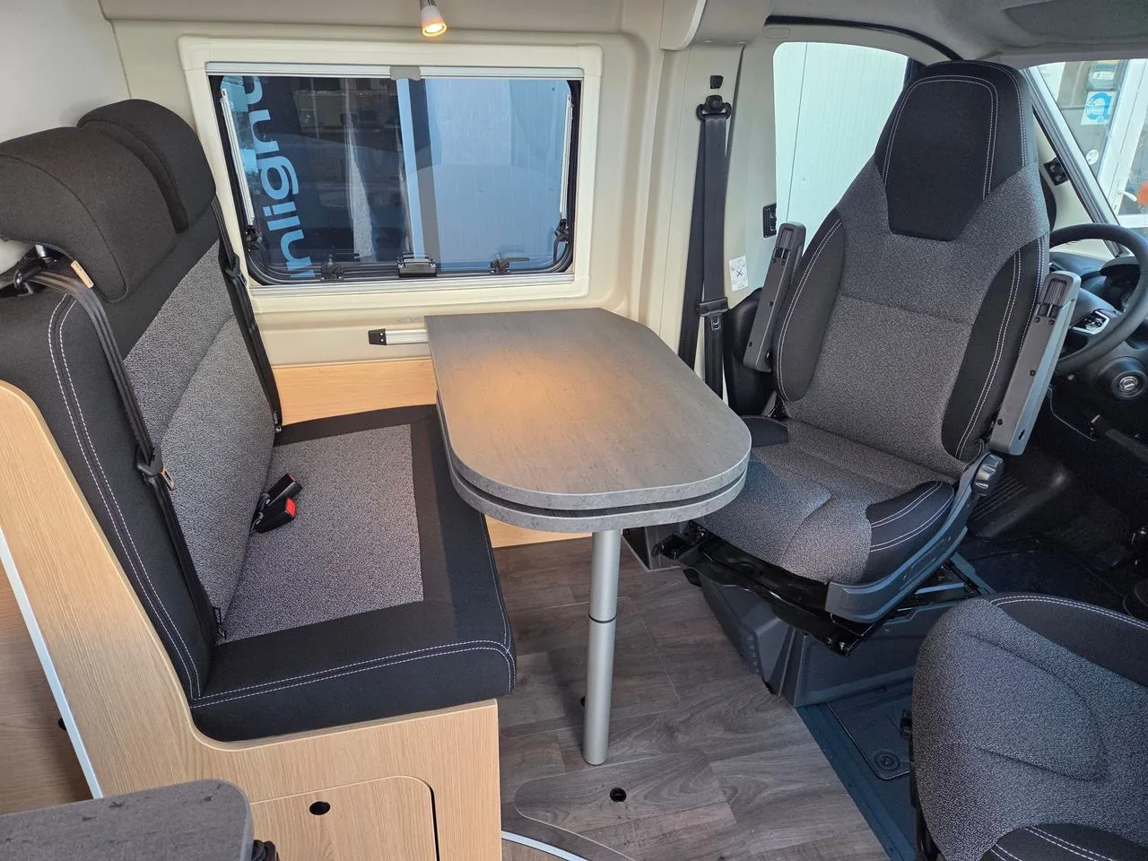 Fourgon aménagé - Sunlight - CLIFF 640 - 2026