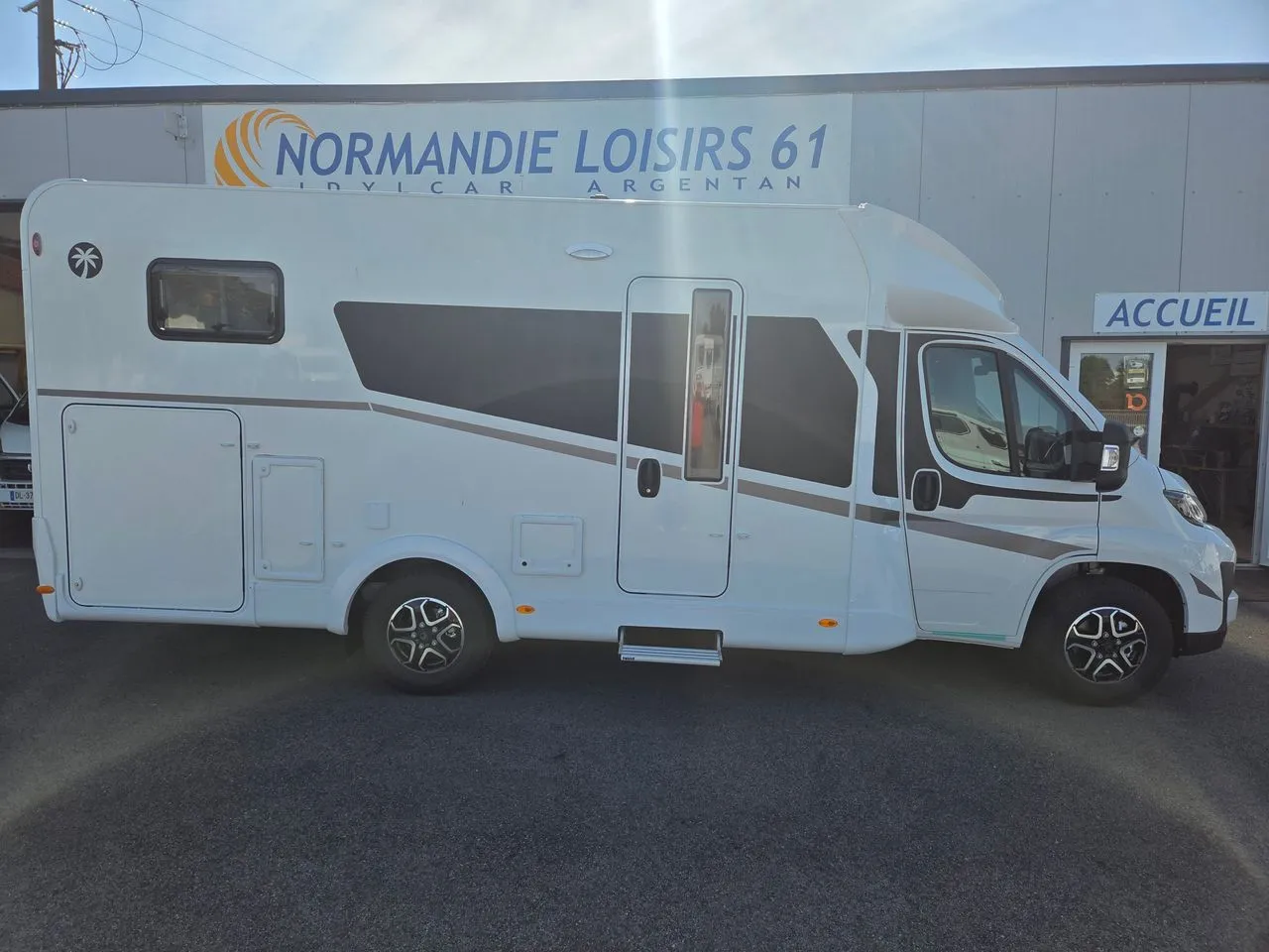 T 66 S ADV