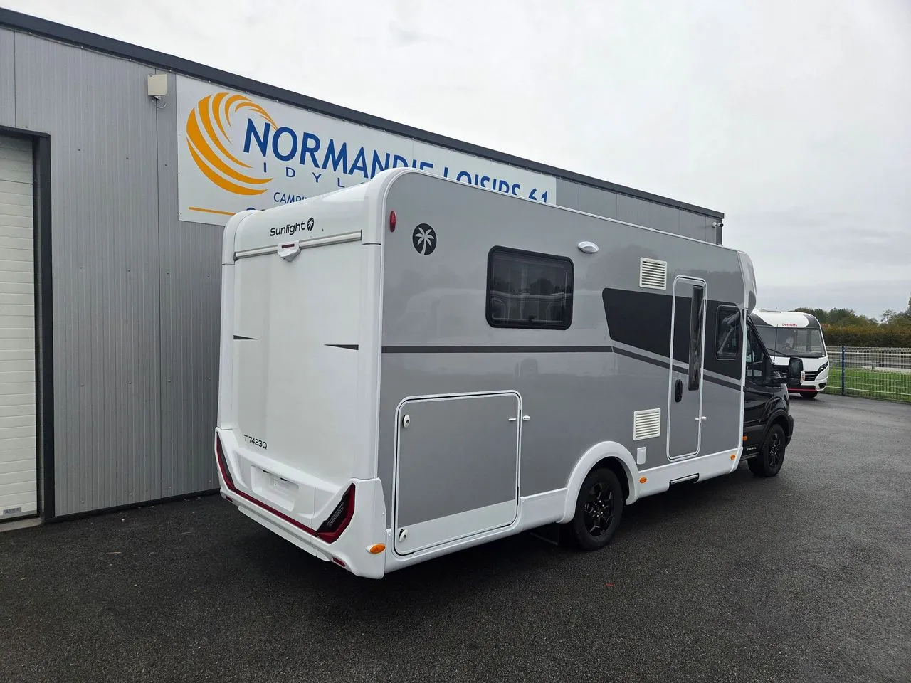 Camping-car - Sunlight - T 7433 Q - 2027