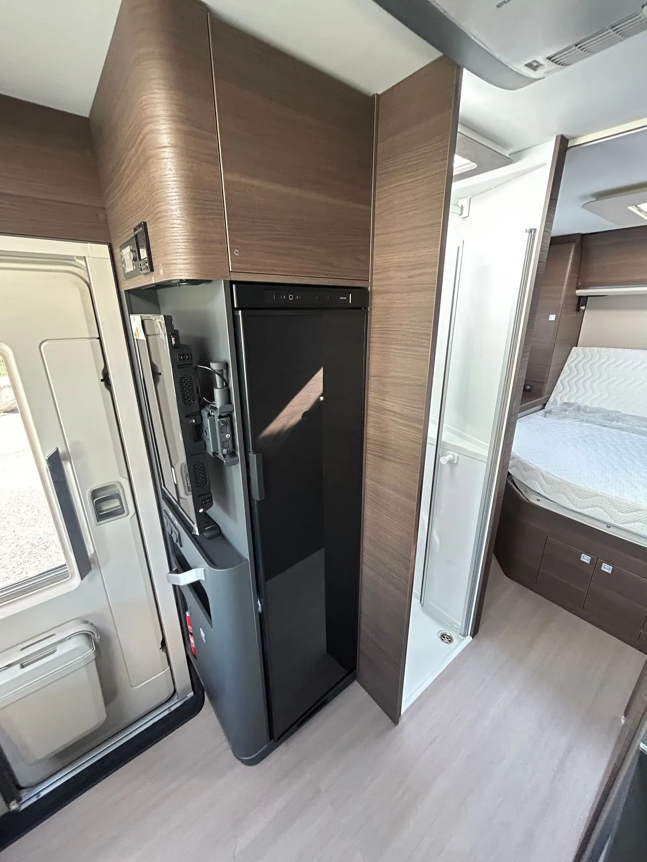 Camping-car - Adria - SONIC SUPREME 700 DC - 2025