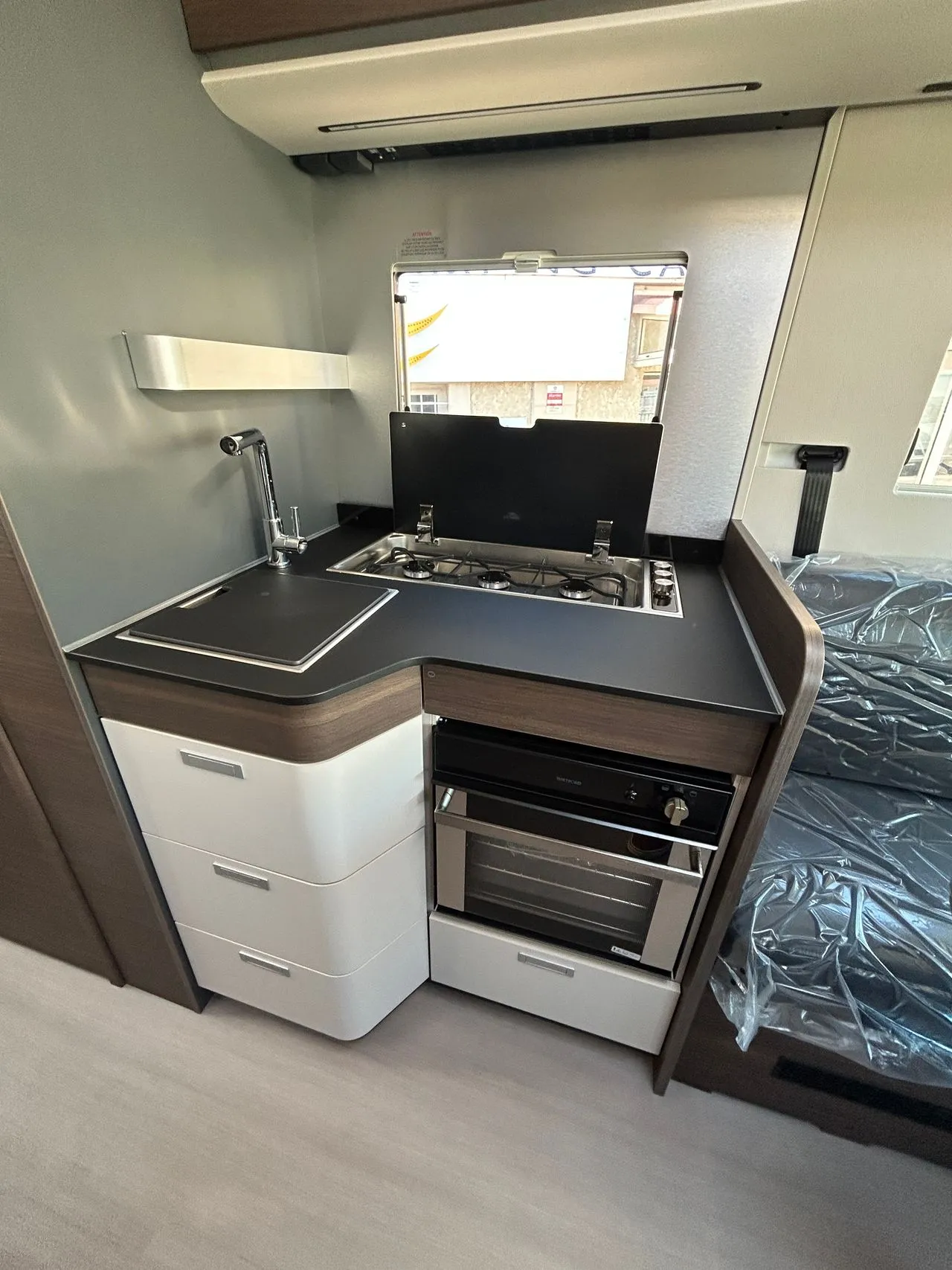 Camping-car - Adria - SONIC SUPREME 700 DC - 2025