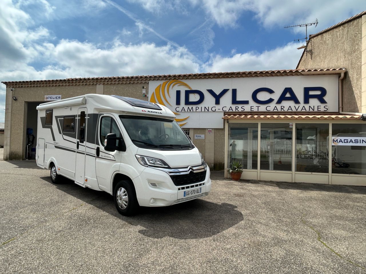 Camping-car ADRIA COMPACT AXESS SC