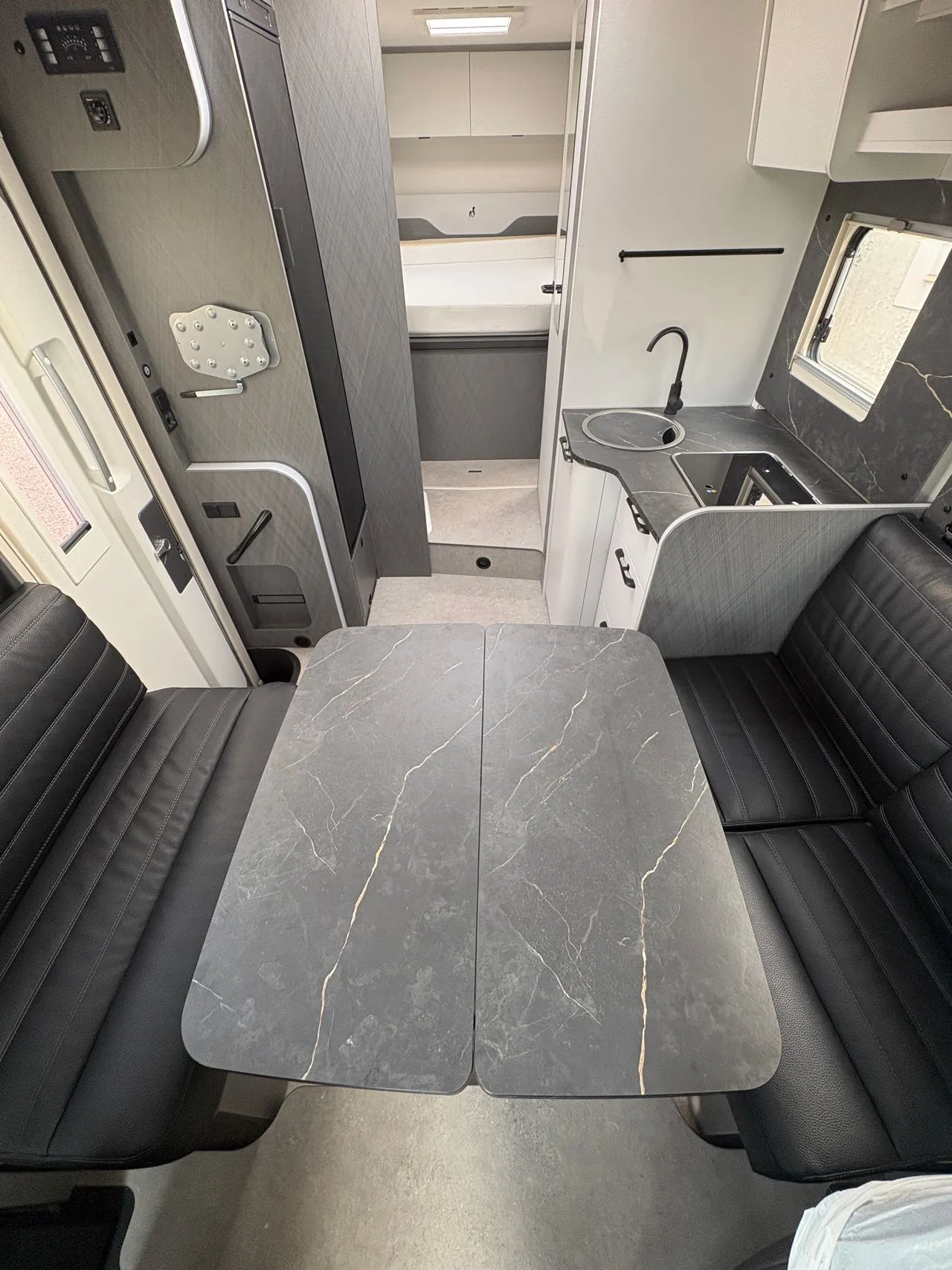 Camping-car - Etrusco - T 7400 QBC - 2027