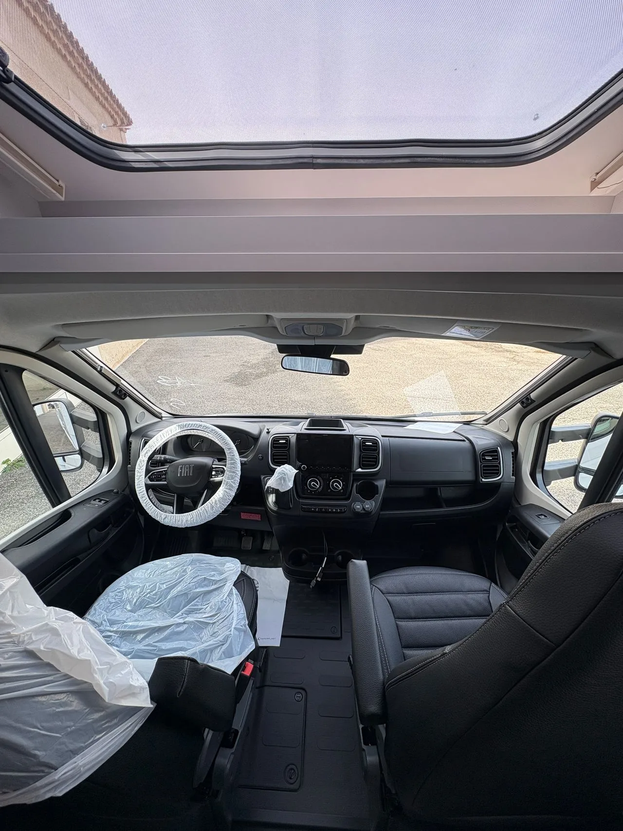 Camping-car - Etrusco - T 7400 QBC - 2027