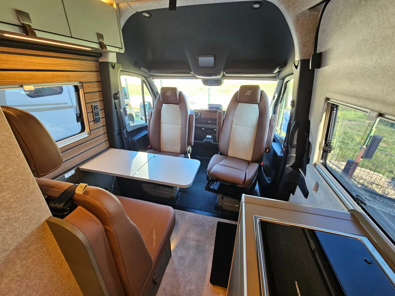 Fourgon aménagé - Hymer Camper Vans - Grand Canyon S 700 - 2025