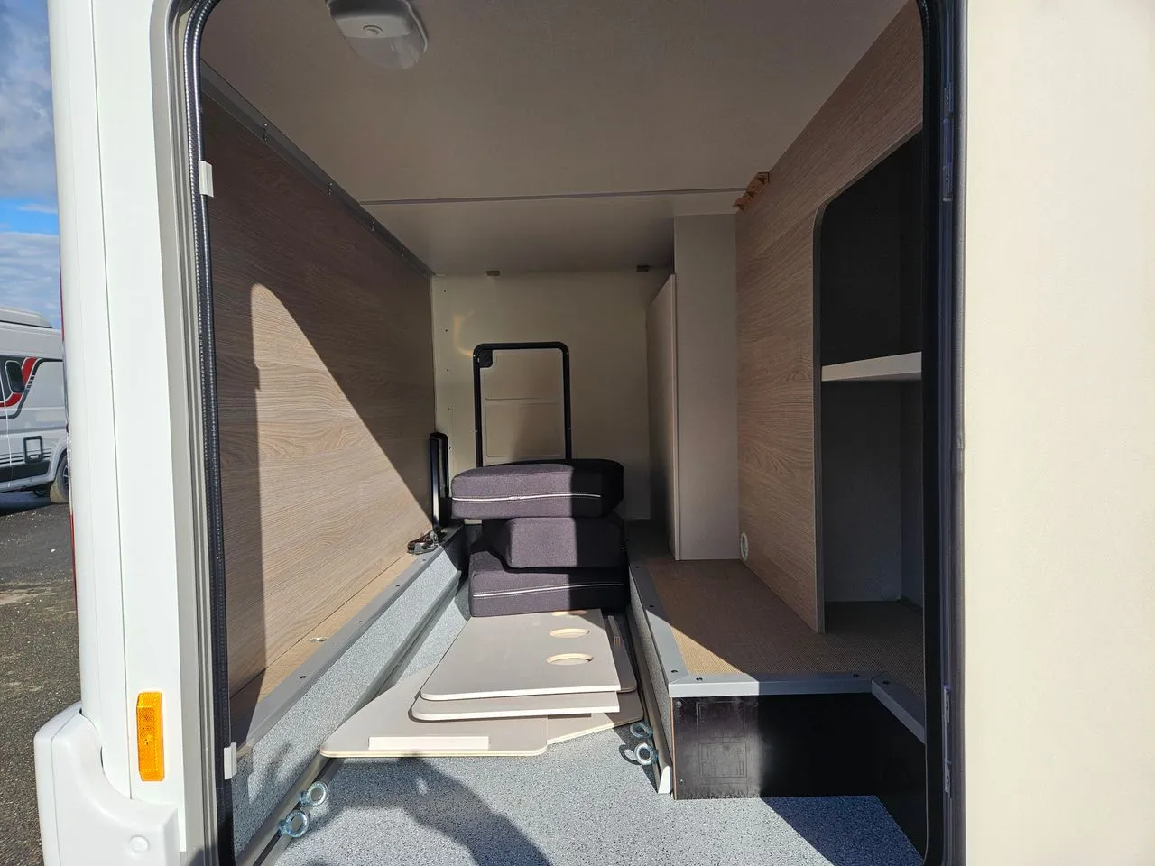 Camping-car - Burstner - Lineo T 620 G - 2025