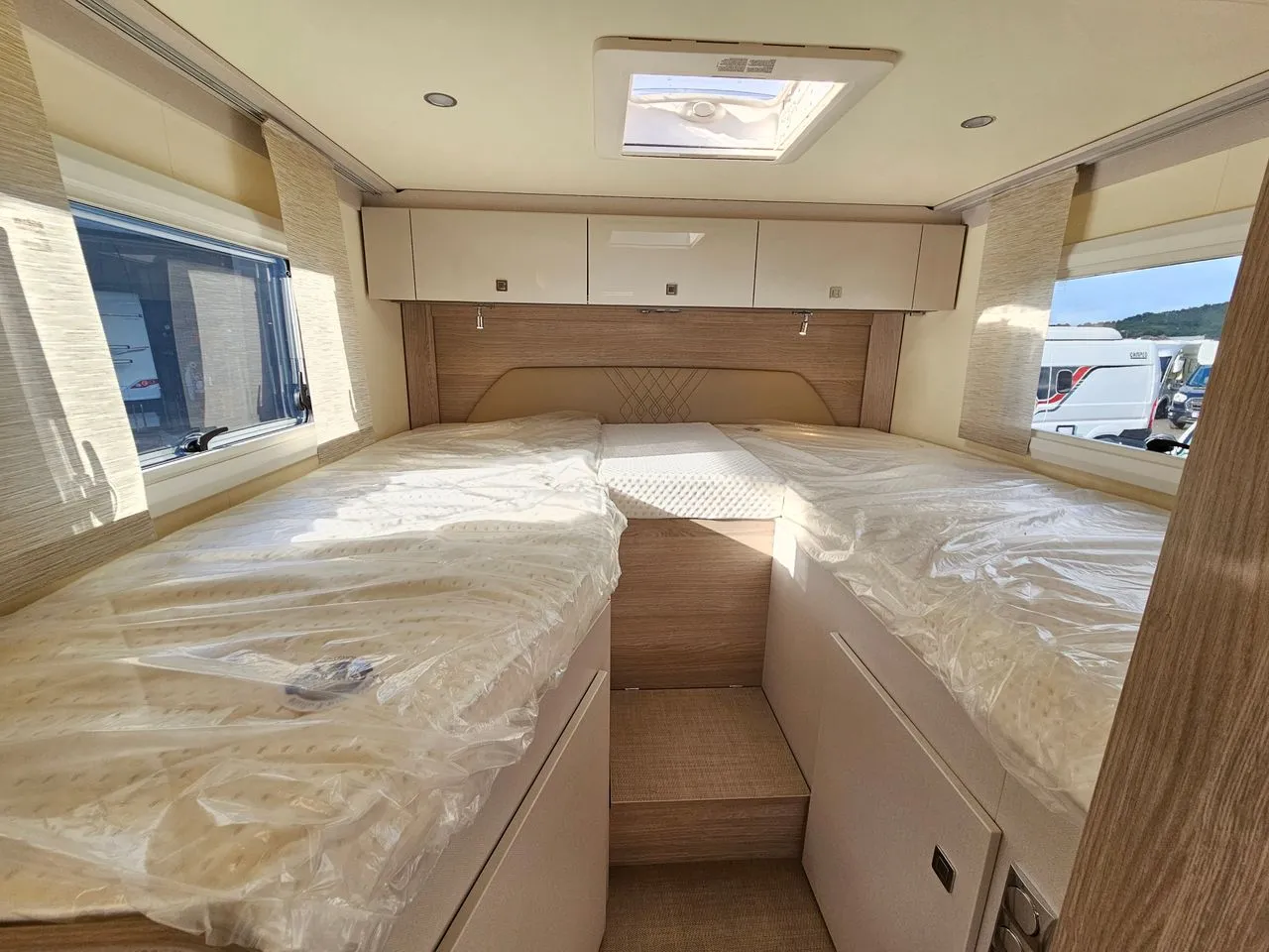 Camping-car - Burstner - Lineo T 620 G - 2025