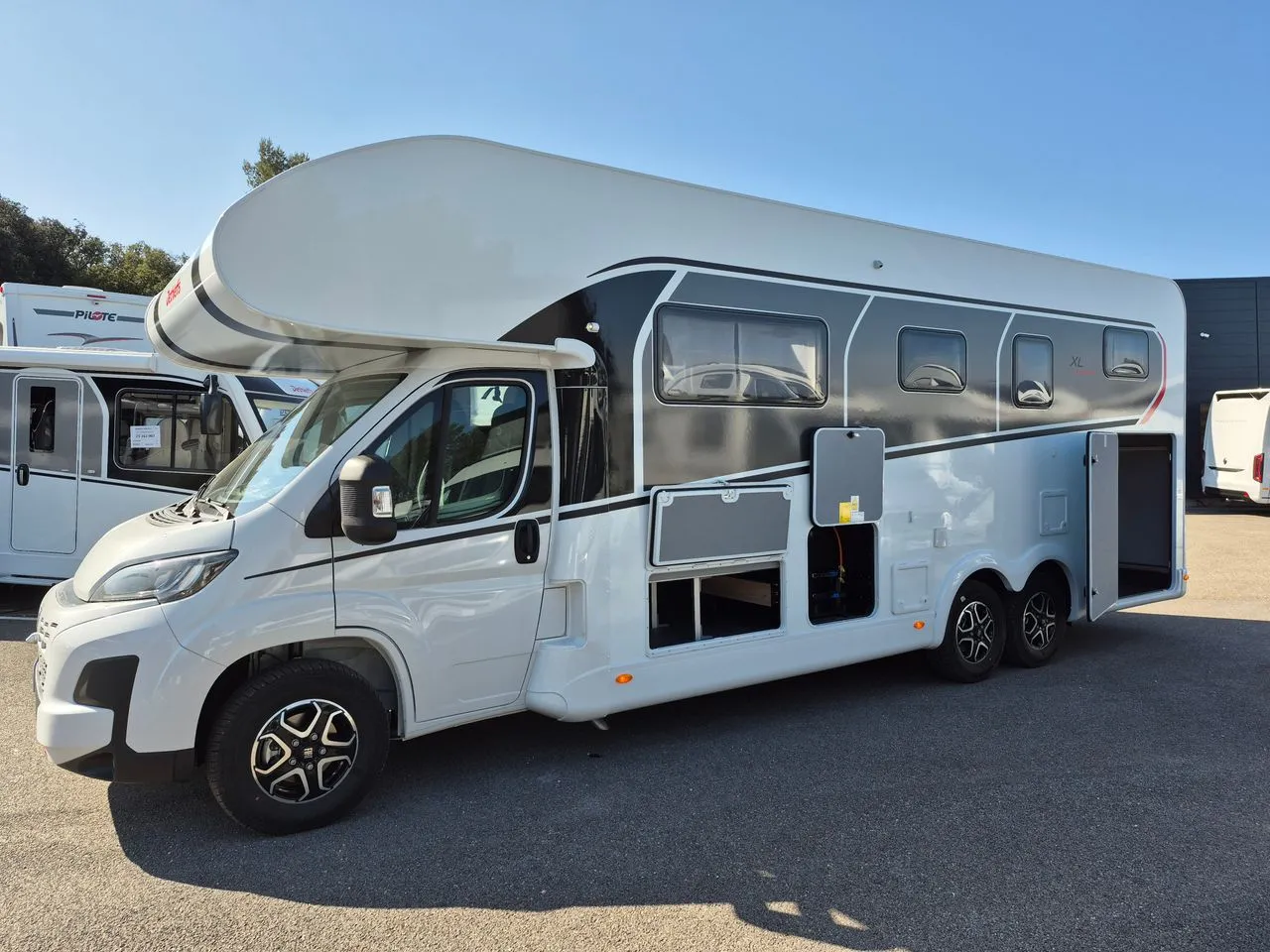 Camping-car - Dethleffs - XL Family A 7872-2 - 2025