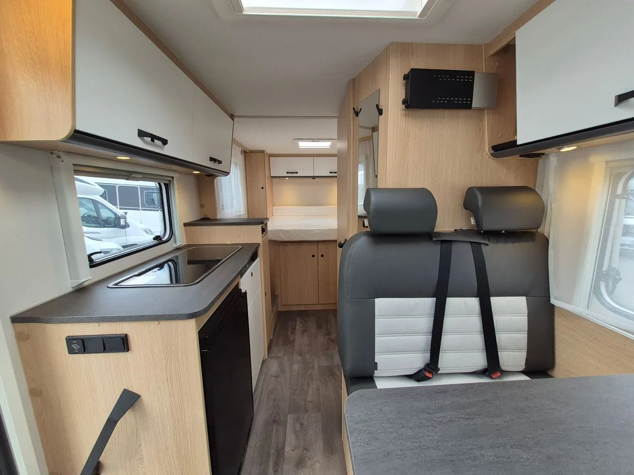 Camping-car - Sunlight - V 69 Adventure - 2025